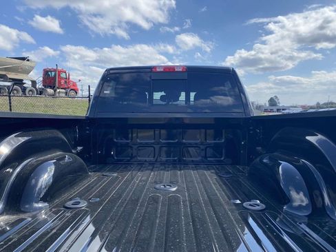 New 2026 RAM 2500 Tradesman AWD/4WD image 9