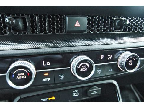 Used 2024 Honda CR-V LX image 27