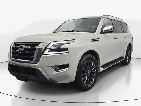 Used 2023 Nissan Armada Platinum w/ Captain's Chairs Package AWD/4WD image 6