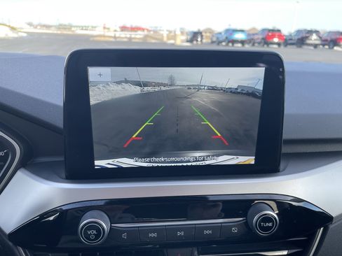 Used 2020 Ford Escape SEL image 14