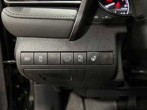 Certified 2023 Toyota Camry SE w/ Cold Weather Package image 31