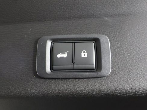 New 2026 Mitsubishi Outlander SEL image 24