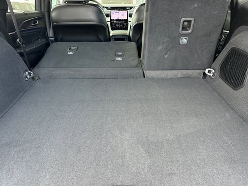 New 2025 Jeep Grand Cherokee Overland image 15