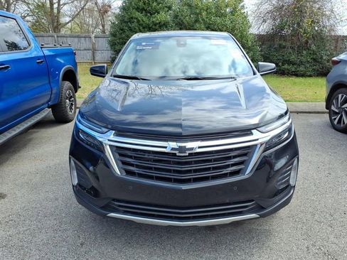 Used 2024 Chevrolet Equinox LT w/ LPO, Floor Liner Package image 2