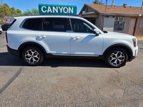 Used 2020 Kia Telluride EX FWD image 4