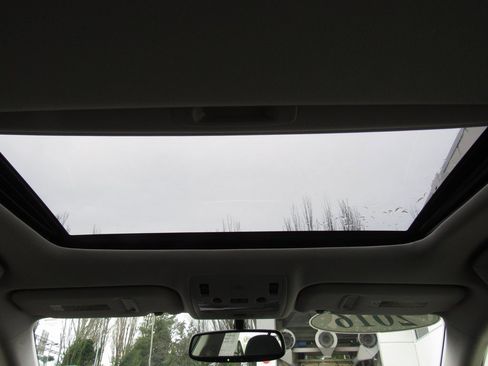 Used 2016 Lexus IS 300 AWD image 27