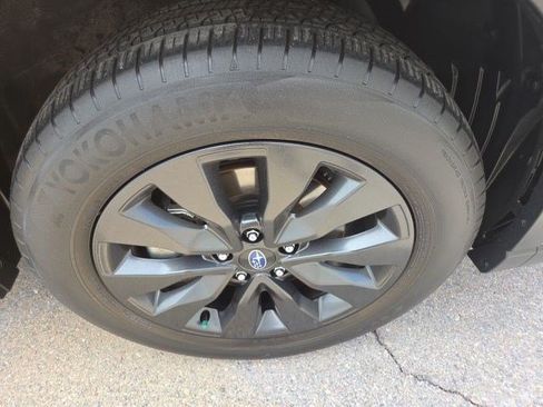 Certified 2024 Subaru Outback Onyx Edition AWD/4WD image 22