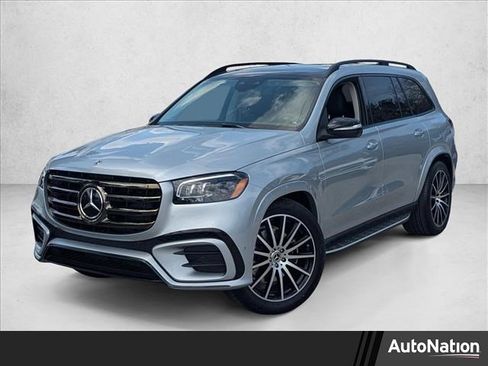 New 2026 Mercedes-Benz GLS 450 4MATIC image 1