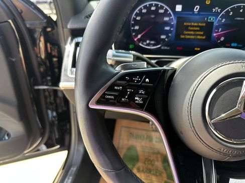 Used 2022 Mercedes-Benz S 500 4MATIC image 16