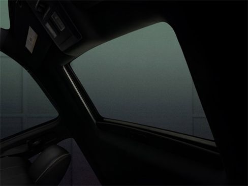 Used 2016 RAM 1500 Limited image 24