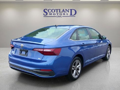 Used 2024 Volkswagen Jetta SE image 6