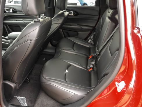 New 2026 Jeep Compass Limited image 6