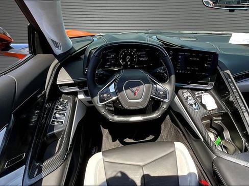 Used 2023 Chevrolet Corvette Z06 w/ Stealth Interior Trim Package RWD image 8