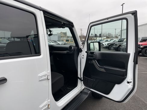 Used 2017 Jeep Wrangler Unlimited Sport w/ Quick Order Package 24S image 8