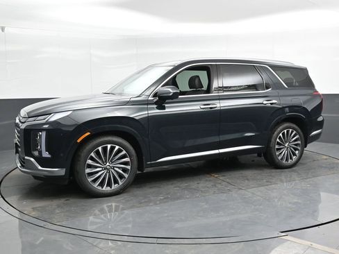 Used 2025 Hyundai Palisade Calligraphy image 8