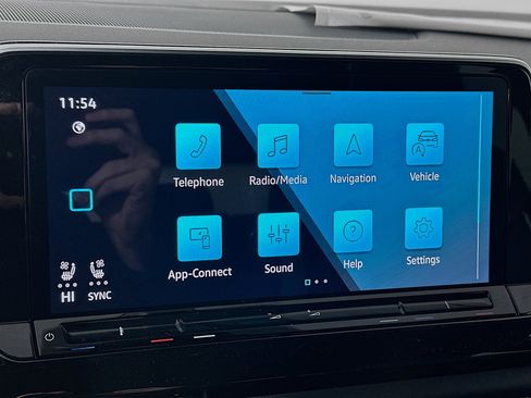New 2026 Volkswagen Atlas Cross Sport SEL Premium R-Line AWD/4WD image 18