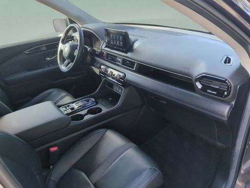 Used 2025 Honda Pilot EX-L image 21
