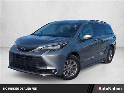 Certified 2026 Toyota Sienna XLE