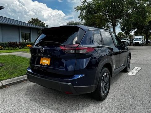 Used 2026 Nissan Rogue SV FWD image 7