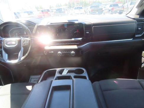 Used 2024 GMC Sierra 3500 SLE w/ SLE Convenience Package AWD/4WD image 23