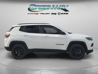 New 2026 Jeep Compass Latitude