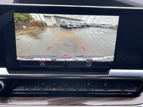 New 2026 GMC Sierra 1500 Elevation image 15