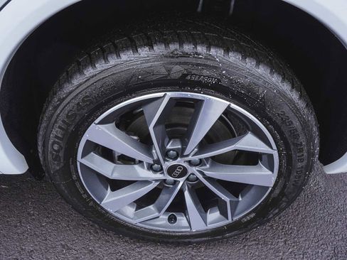 Used 2024 Audi Q5 2.0T Premium Plus image 8