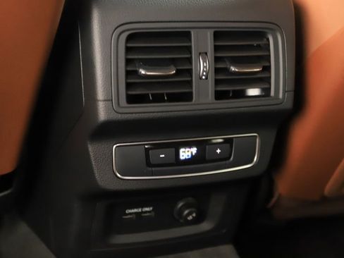 Certified 2022 Audi Q5 e Premium w/ Convenience Package image 20