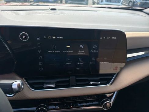 New 2026 Chevrolet Equinox ACTIV w/ Convenience Package III FWD image 29