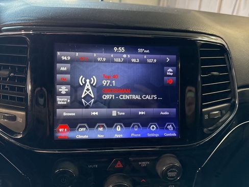 Used 2020 Jeep Grand Cherokee Limited w/ Luxury Group II image 20