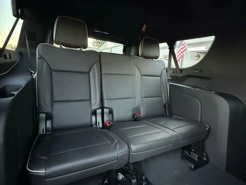 Used 2026 GMC Yukon XL Elevation w/ Elevation Premium Package image 20