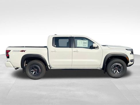 New 2026 Nissan Frontier PRO-4X w/ Pro Premium Package AWD/4WD image 6