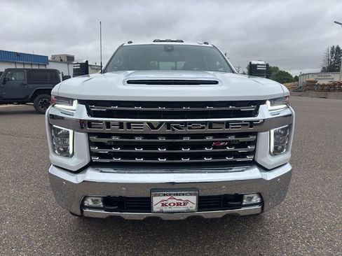 Used 2021 Chevrolet Silverado 2500 LTZ w/ LTZ Convenience Package AWD/4WD image 3