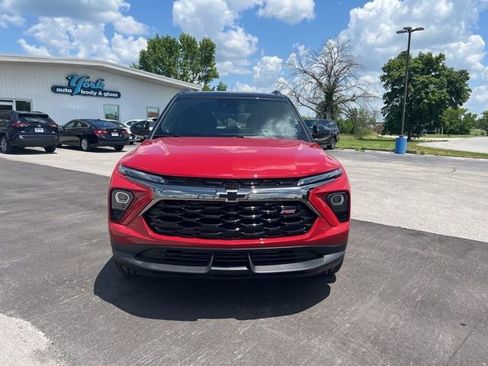 New 2026 Chevrolet TrailBlazer RS w/ Convenience Package FWD image 3