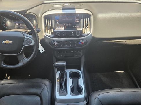 Used 2020 Chevrolet Colorado ZR2 AWD/4WD image 11
