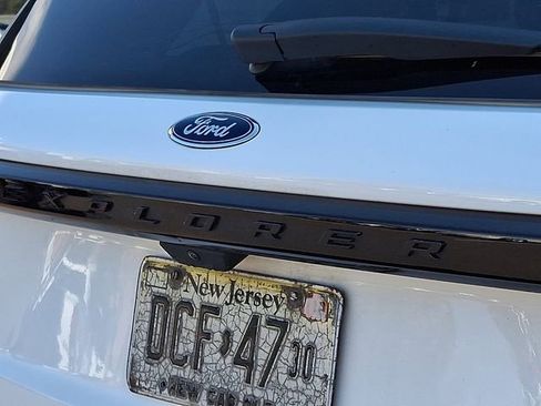 Used 2025 Ford Explorer ST image 30