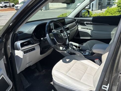 Used 2020 Kia Telluride EX image 6