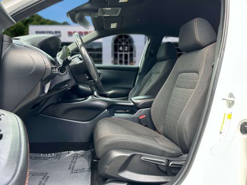 Used 2023 Honda HR-V Sport image 15
