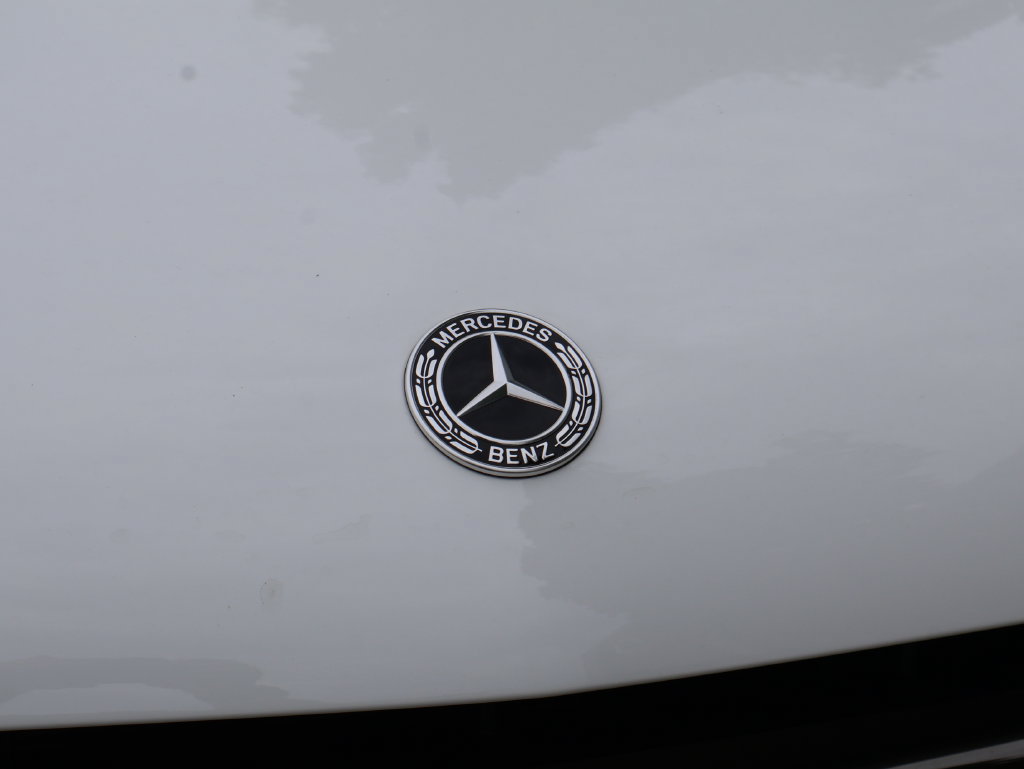 Used 2024 Mercedes-Benz GLS 450 4MATIC image 2