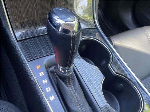 Used 2019 Chevrolet Impala LT w/ LT Convenience Package FWD image 23