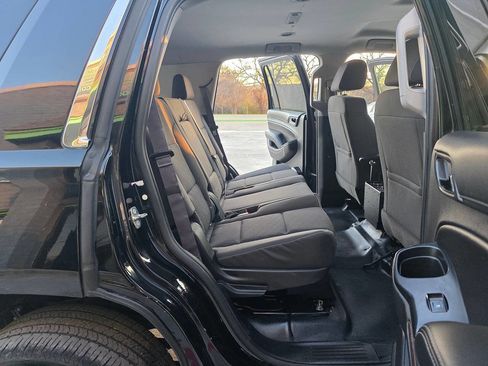 Used 2017 Chevrolet Tahoe 2WD w/ Remote Keyless Entry Package image 23