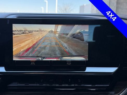 Used 2024 GMC Sierra 2500 SLE w/ SLE Convenience Package image 6