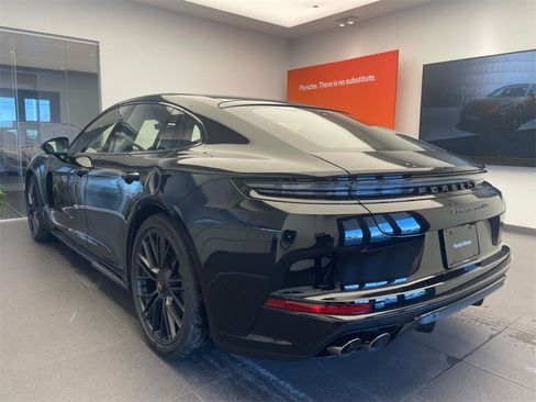 New 2026 Porsche Panamera GTS image 3