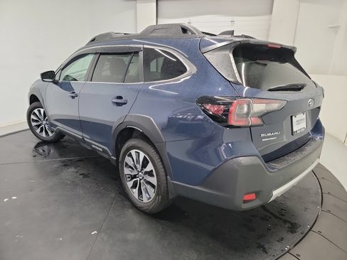 Used 2023 Subaru Outback Limited XT AWD/4WD image 6