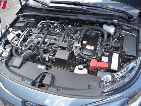 Used 2022 Toyota Corolla LE w/ Premium Interior Package FWD image 30