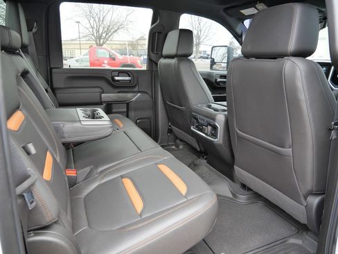 Used 2021 GMC Sierra 3500 AT4 w/ AT4 Preferred Package image 19