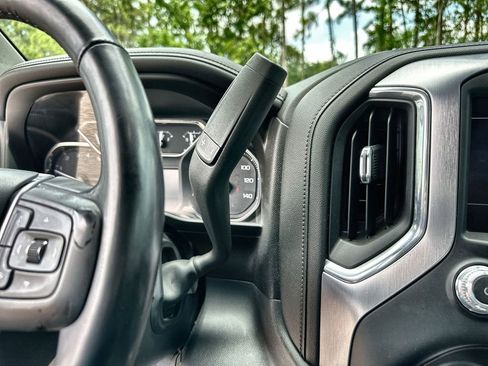 Used 2020 GMC Sierra 1500 SLT w/ SLT Premium Package AWD/4WD image 16