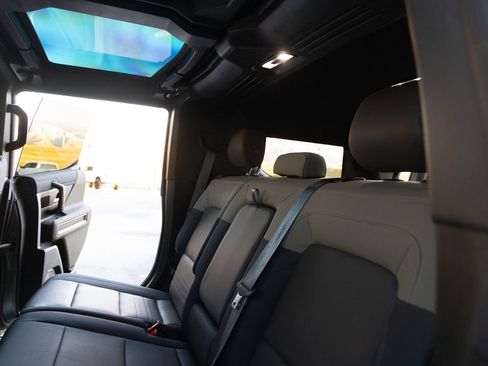 Used 2024 GMC Hummer EV 3X image 22