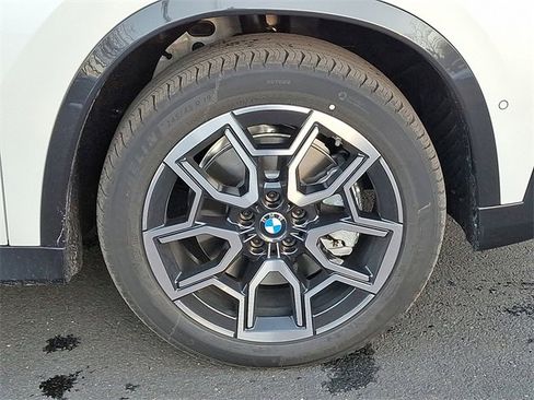 New 2026 BMW X1 xDrive28i w/ Technology Package image 8