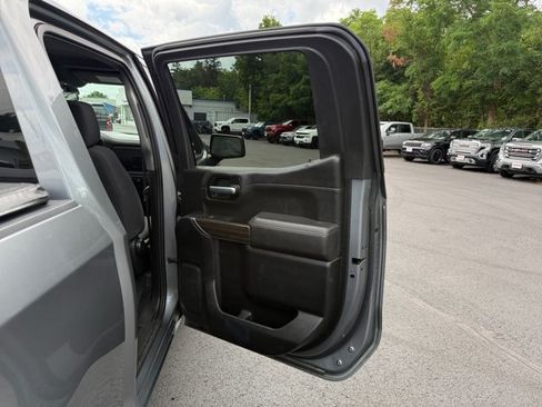 Used 2021 Chevrolet Silverado 1500 RST w/ Z71 Off-Road Package AWD/4WD image 26